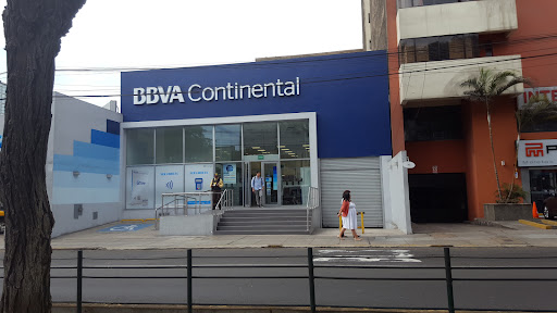 BBVA Ovalo Miraflores