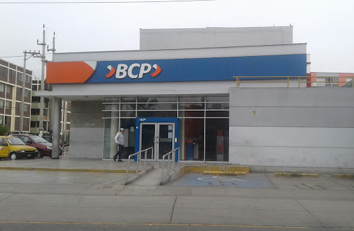 BCP Santiago de Surco